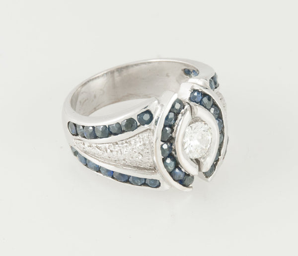 Anillo en oro blanco 18k con zafiros y brillante 1.68 ct - Mayka Jewels