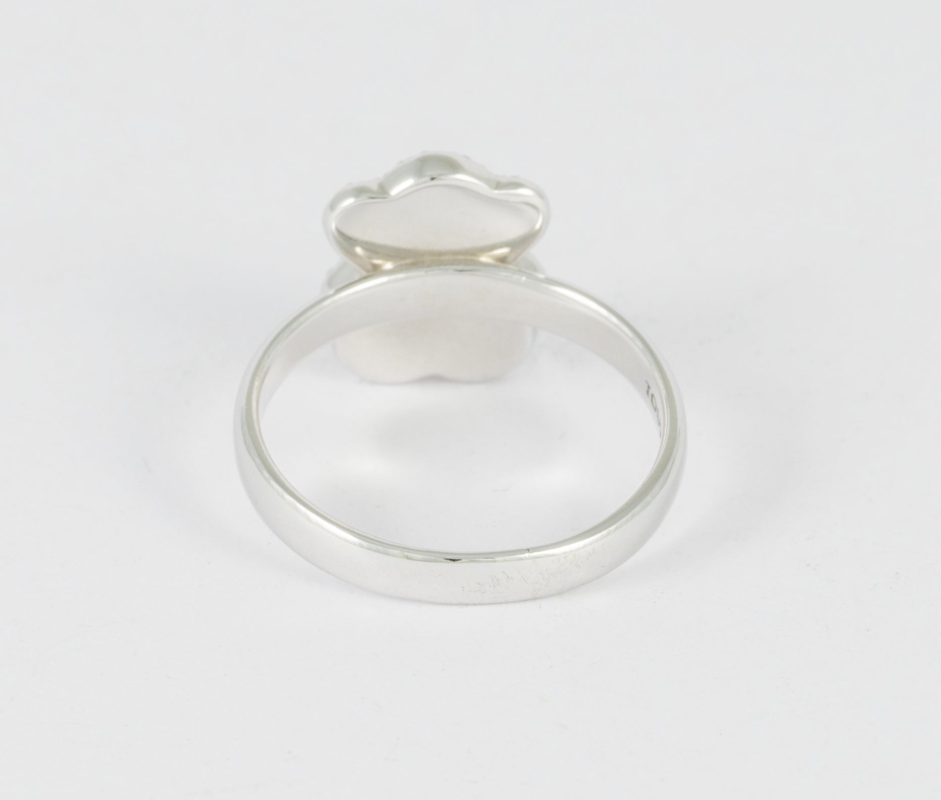 Anillo Tous en oro blanco 18k con brillantes y ónix - Mayka Jewels