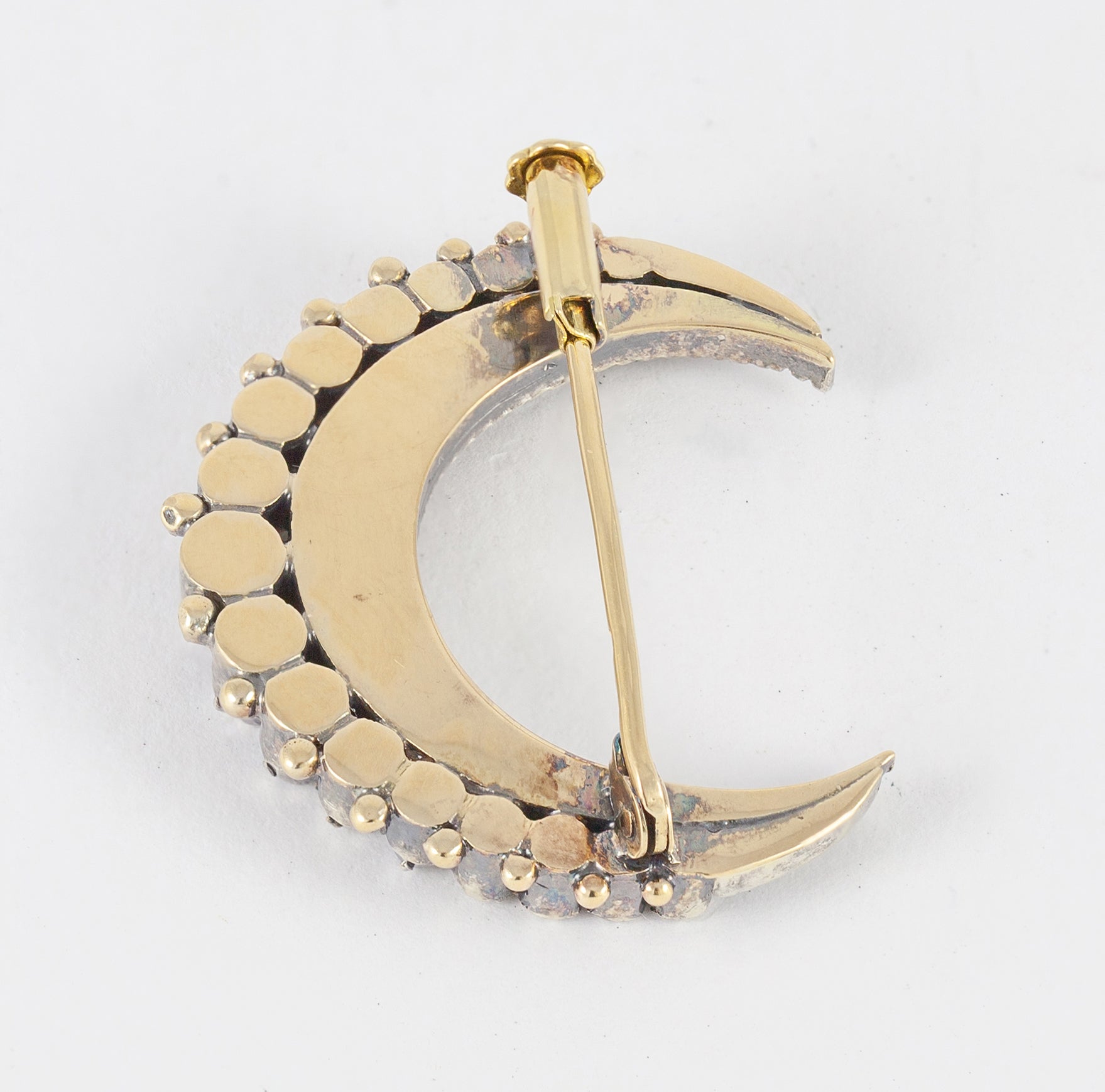 Broche antiguo en oro amarillo 18k y brillantes - Mayka Jewels