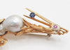 Broche antiguo hecho a mano en oro 18k con diamantes rubí y zafiro - Mayka Jewels