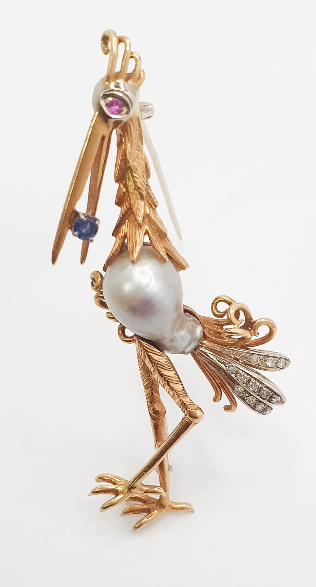 Broche antiguo hecho a mano en oro 18k con diamantes rubí y zafiro - Mayka Jewels