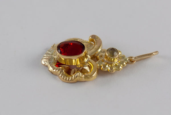 Colgante antiguo en oro amarillo 18k - Mayka Jewels