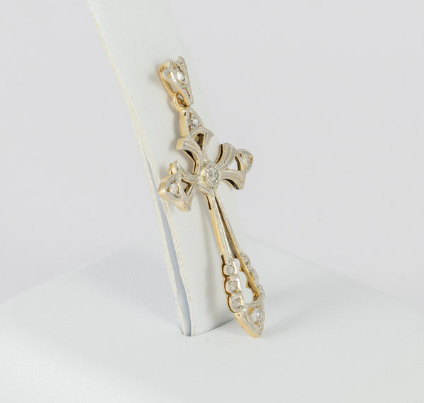 Colgante antiguo en oro amarillo 18k y diamantes 0.13 ct - Mayka Jewels