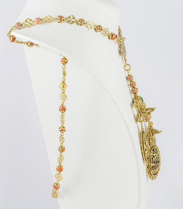 Collar tipo rosario en oro amarillo con esmeraldas y coral rojo - Mayka Jewels