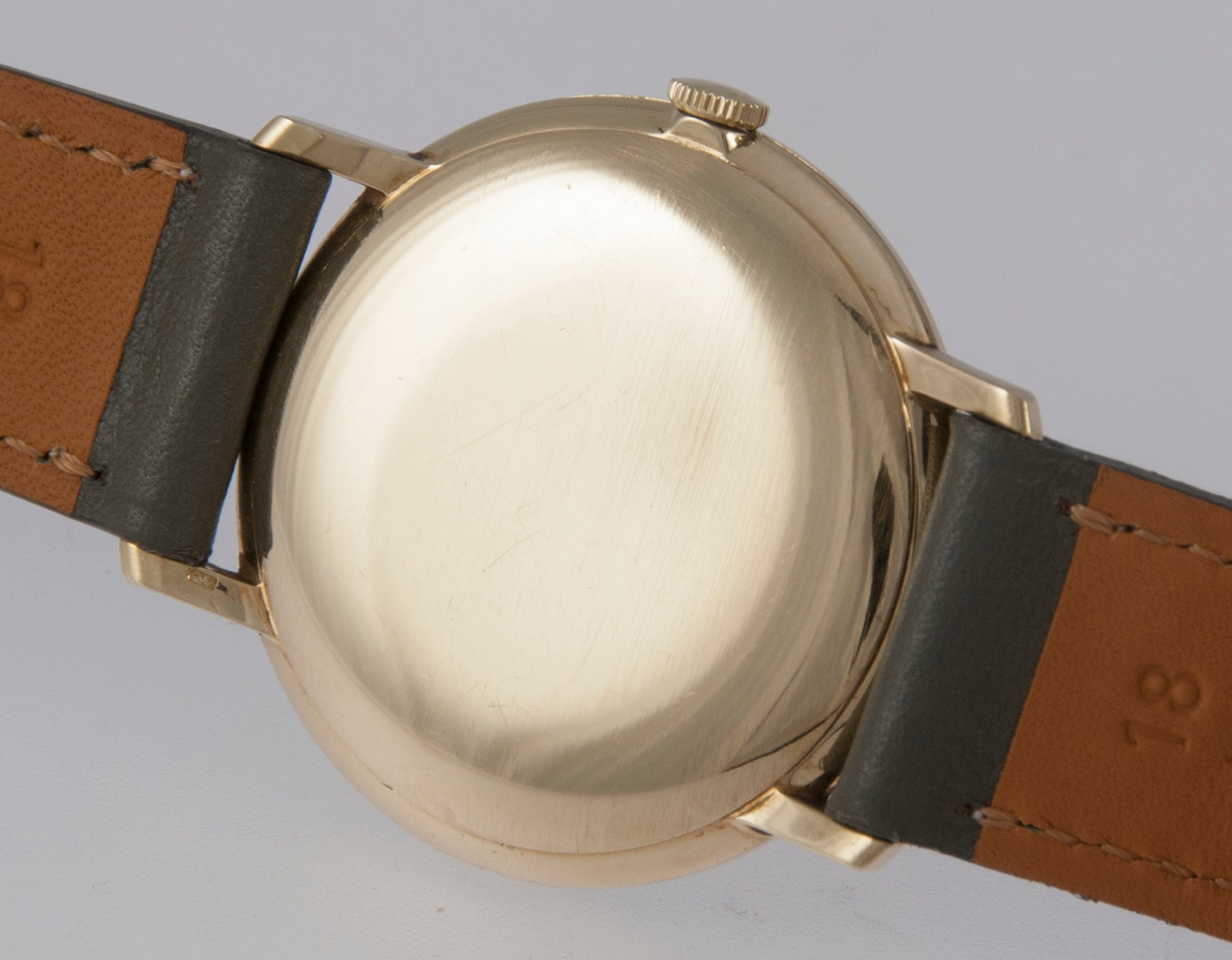 IWC Vintage Yellow Gold 18k Ref: R 2500 - Mayka Jewels