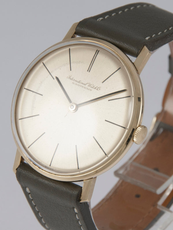 IWC Vintage Yellow Gold 18k Ref: R 2500 - Mayka Jewels