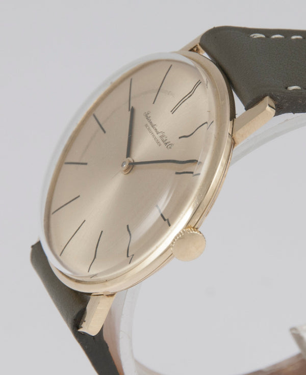 IWC Vintage Yellow Gold 18k Ref: R 2500 - Mayka Jewels