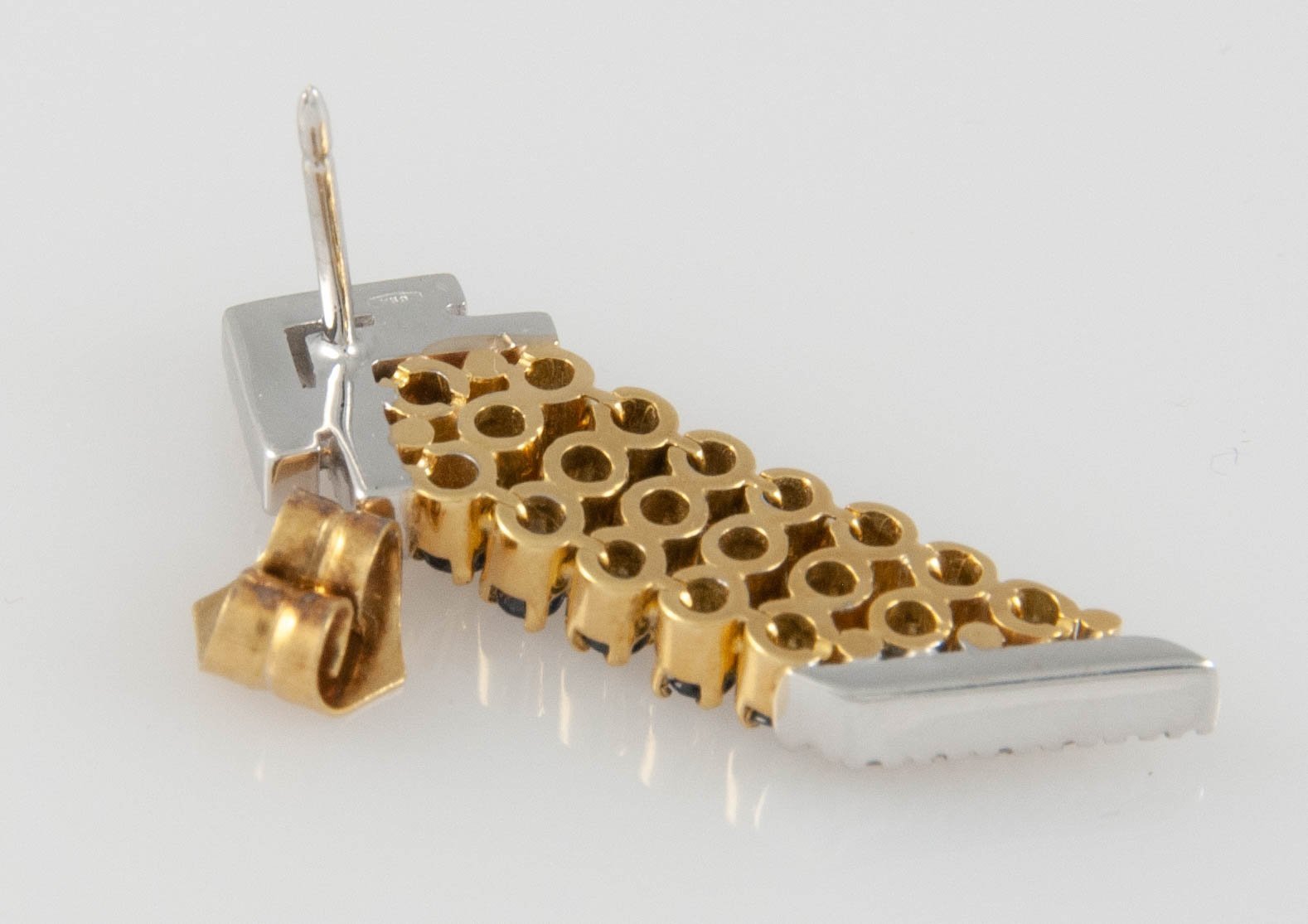 Pendientes alta joyería en oro y oro blanco 18k con zafiros y brillantes - Mayka Jewels