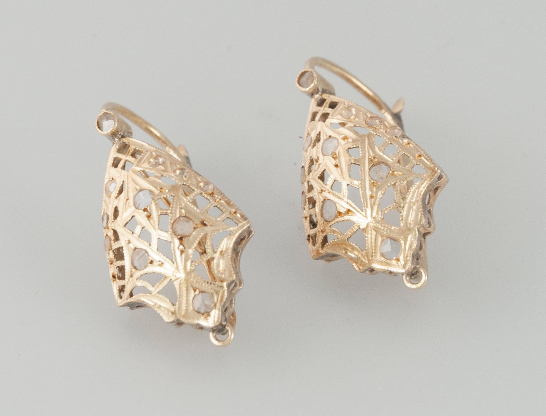 Pendientes antiguos en oro amarillo 18k y brillantes - Mayka Jewels