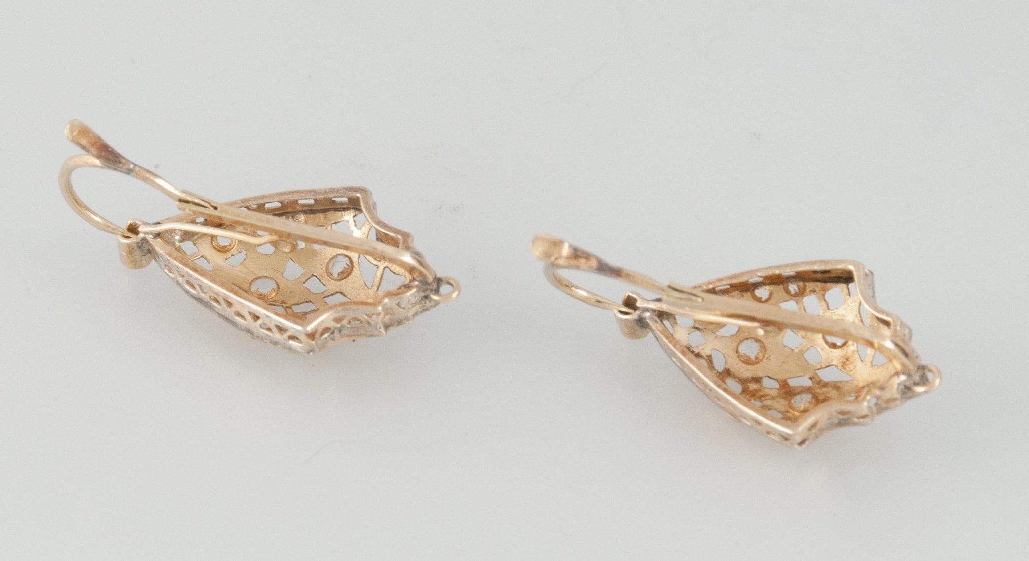 Pendientes antiguos en oro amarillo 18k y brillantes - Mayka Jewels