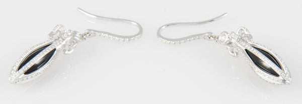 Pendientes en oro blanco 18k con brillantes y Ónix - Mayka Jewels