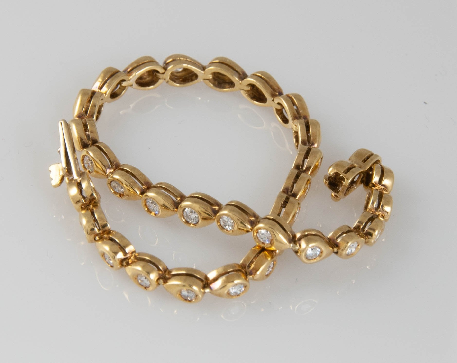 Pulsera en oro 18k con brillantes - Mayka Jewels