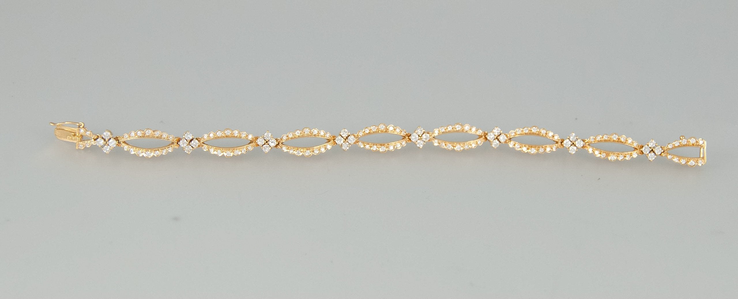 Pulsera en oro 18k con brillantes - Mayka Jewels
