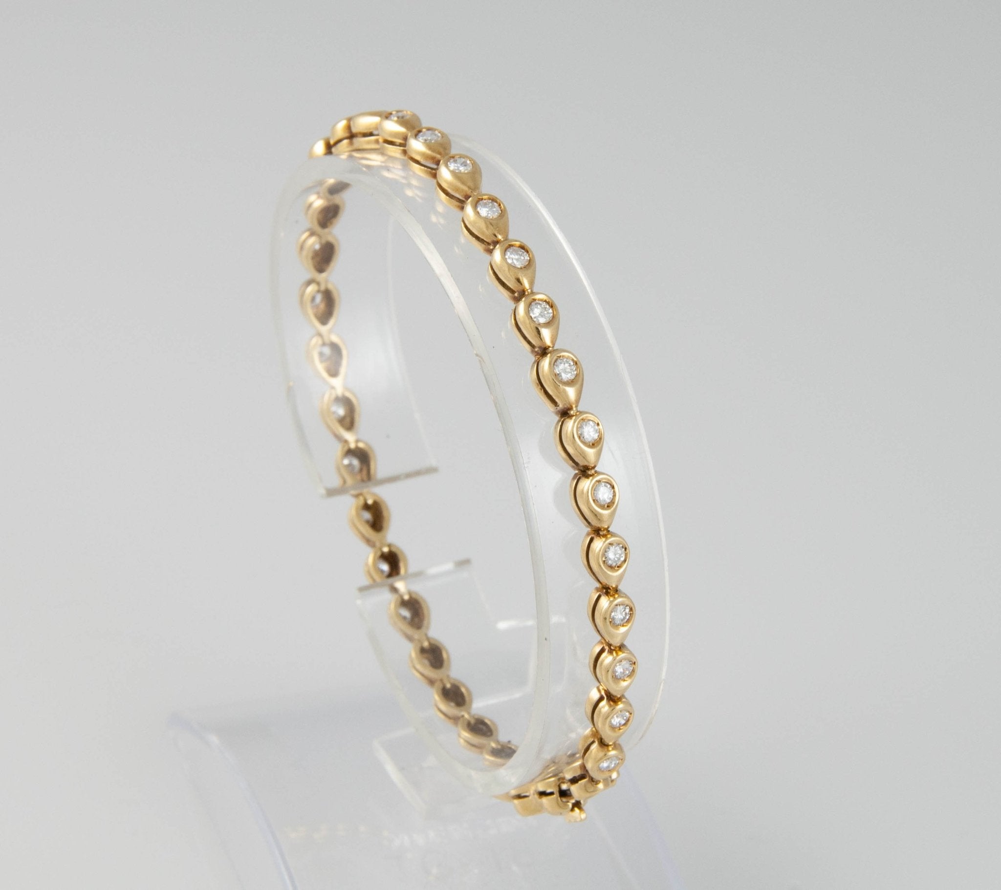 Pulsera en oro 18k con brillantes - Mayka Jewels