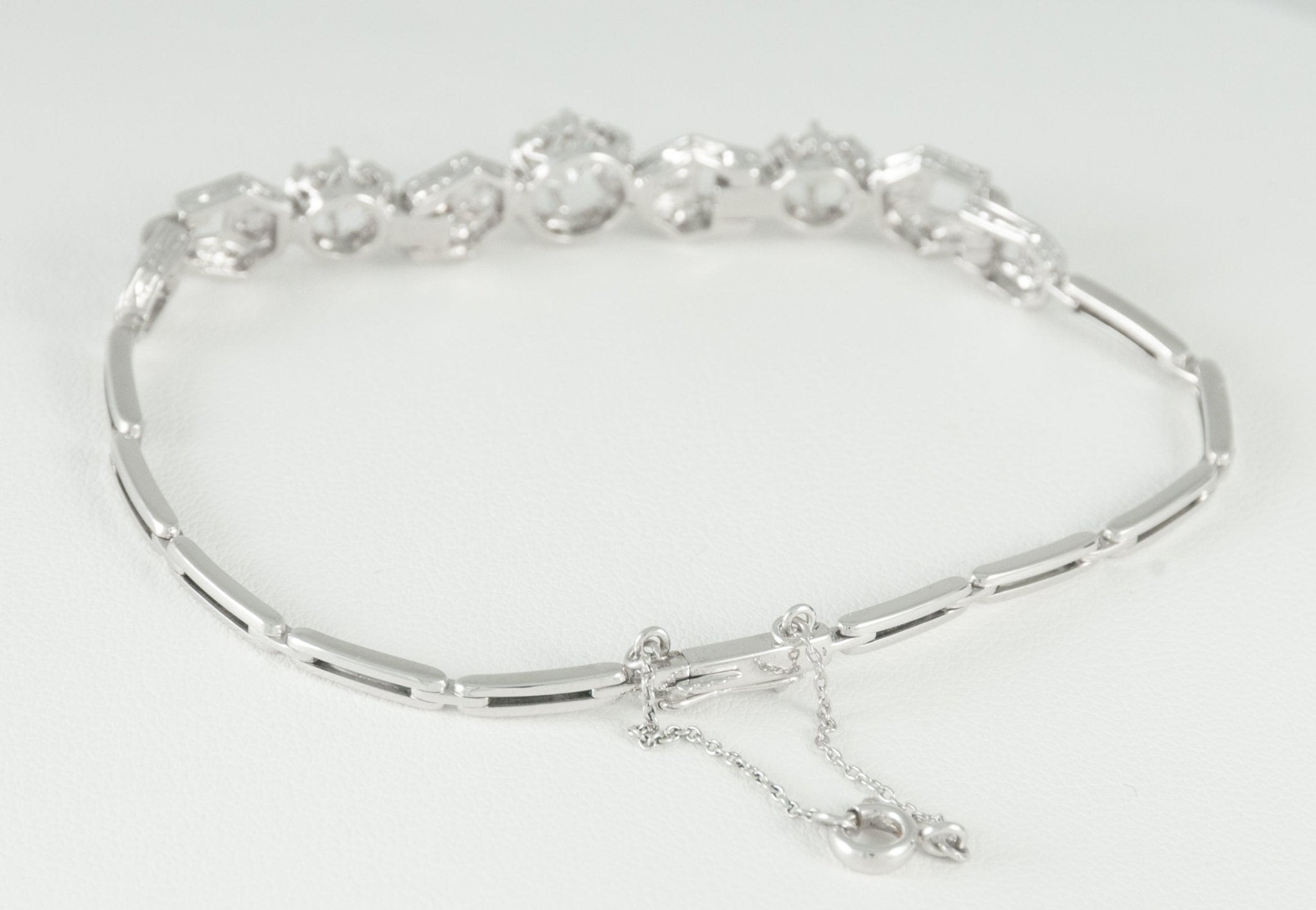 Pulsera en oro blanco 18k y 1.24ct brillantes - Mayka Jewels