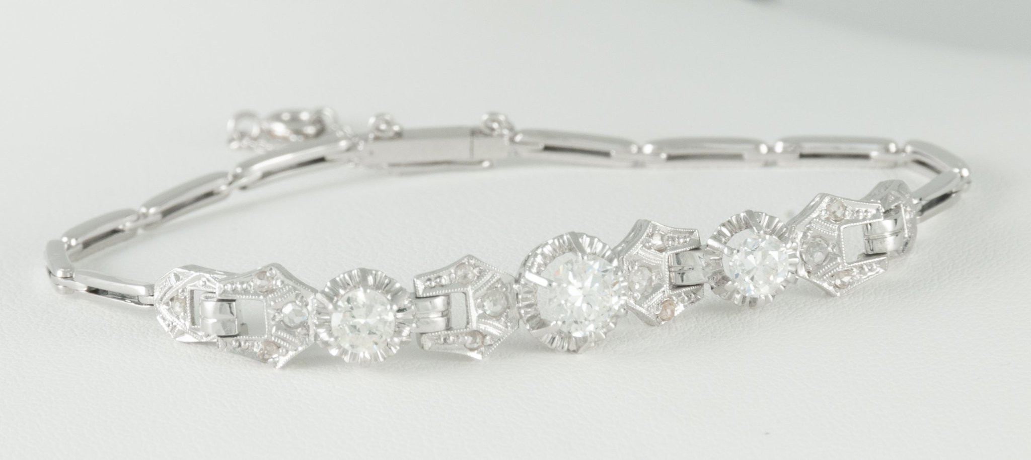 Pulsera en oro blanco 18k y 1.24ct brillantes - Mayka Jewels