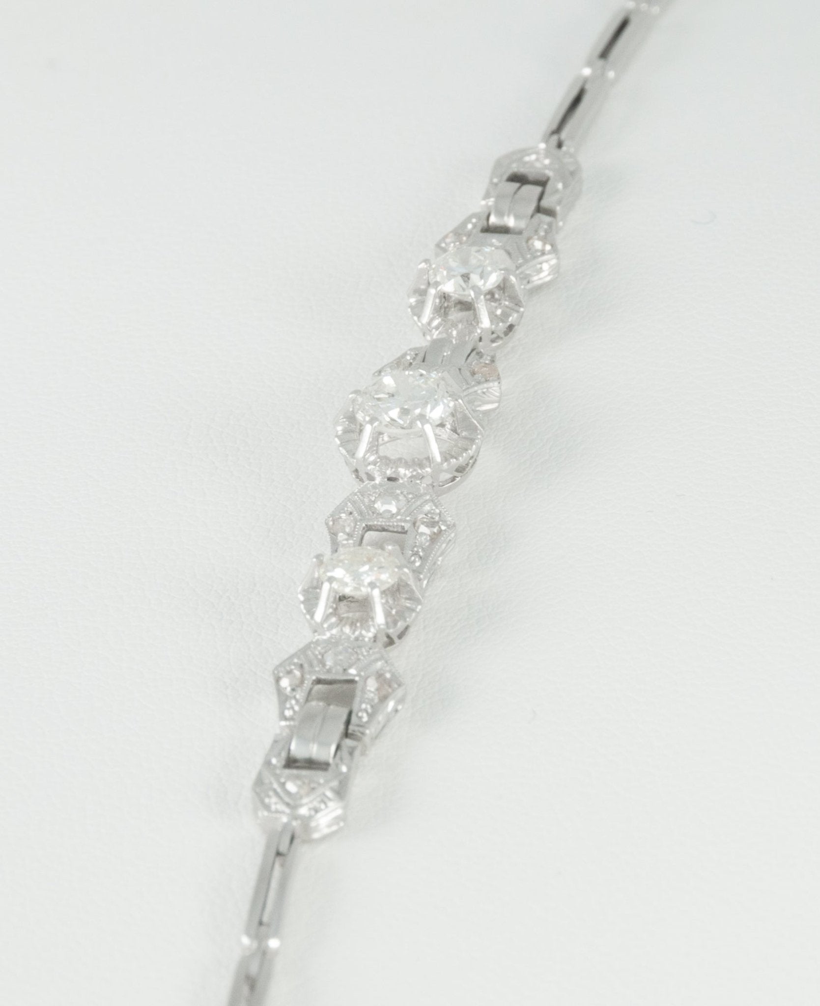 Pulsera en oro blanco 18k y 1.24ct brillantes - Mayka Jewels