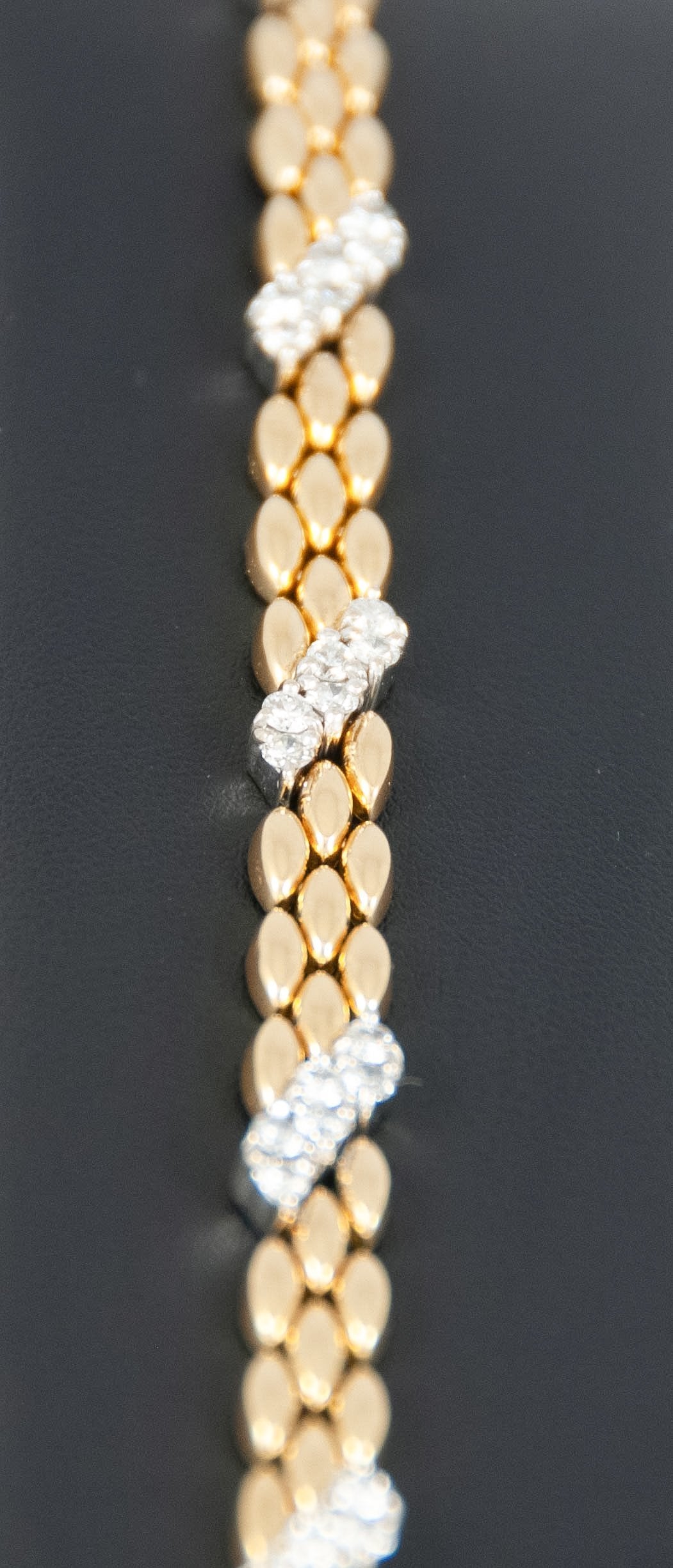 Pulsera en oro y oro blanco 18k con brillantes - Mayka Jewels