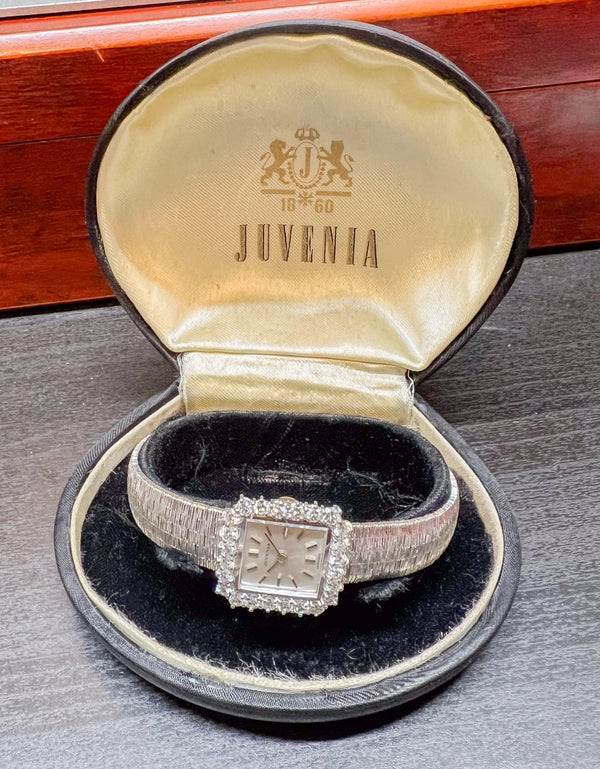 Juvenia White Gold 18k and Diamonds 1.1 ct Square Dial Ref: 13245