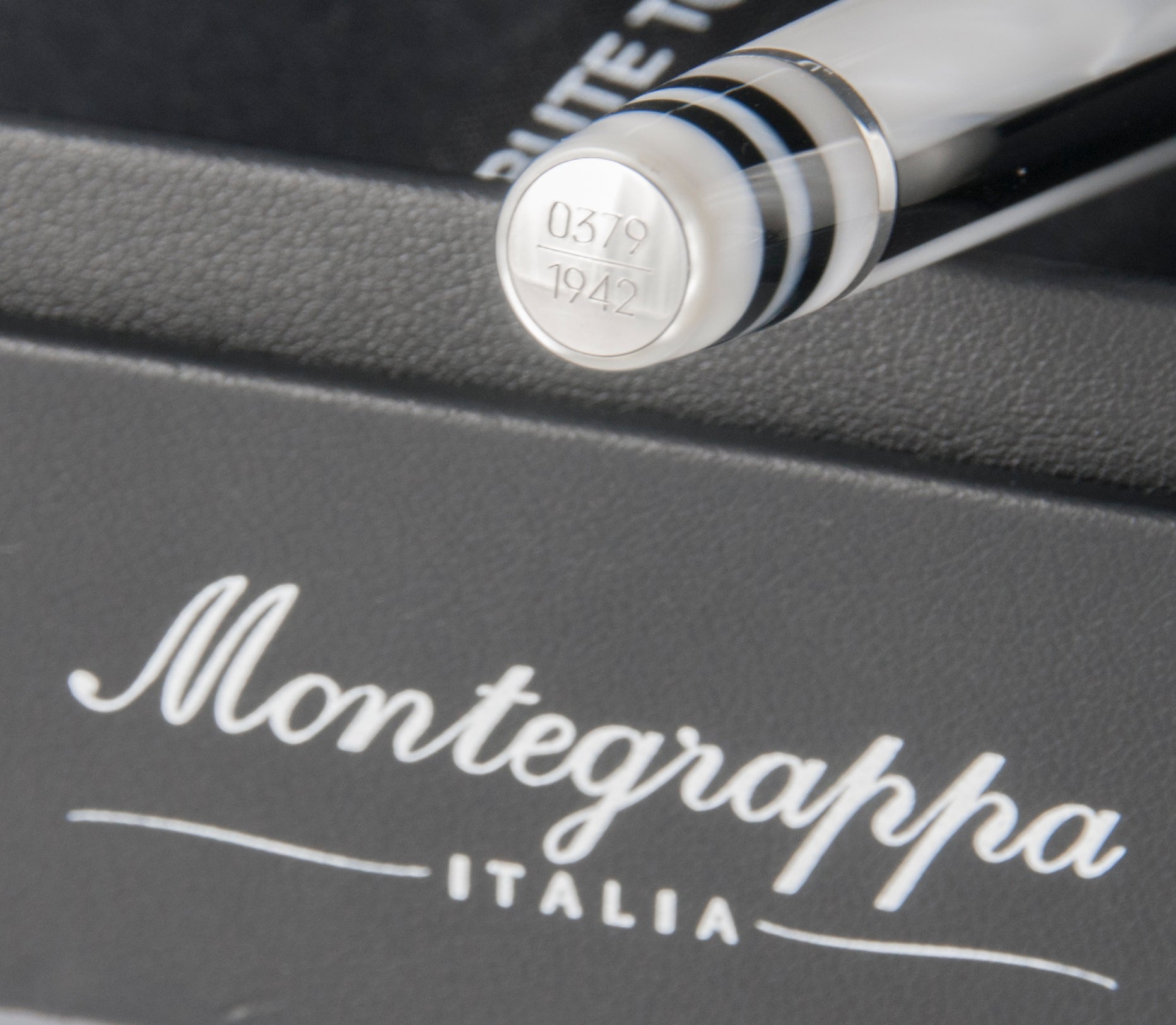 Montegrappa Muhammad Ali Sterling Silver Fountain Pen Limited Edition Nib 18k Gold