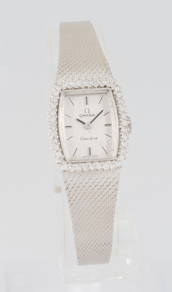 Omega Geneve White Gold 18k and Diamonds 0.4 ct Square Dial
