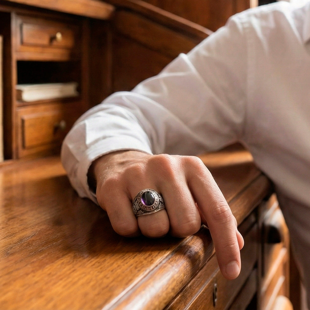 Anillo Josten's de graduación Universidad Química Industrial Venezuela 1974-1978