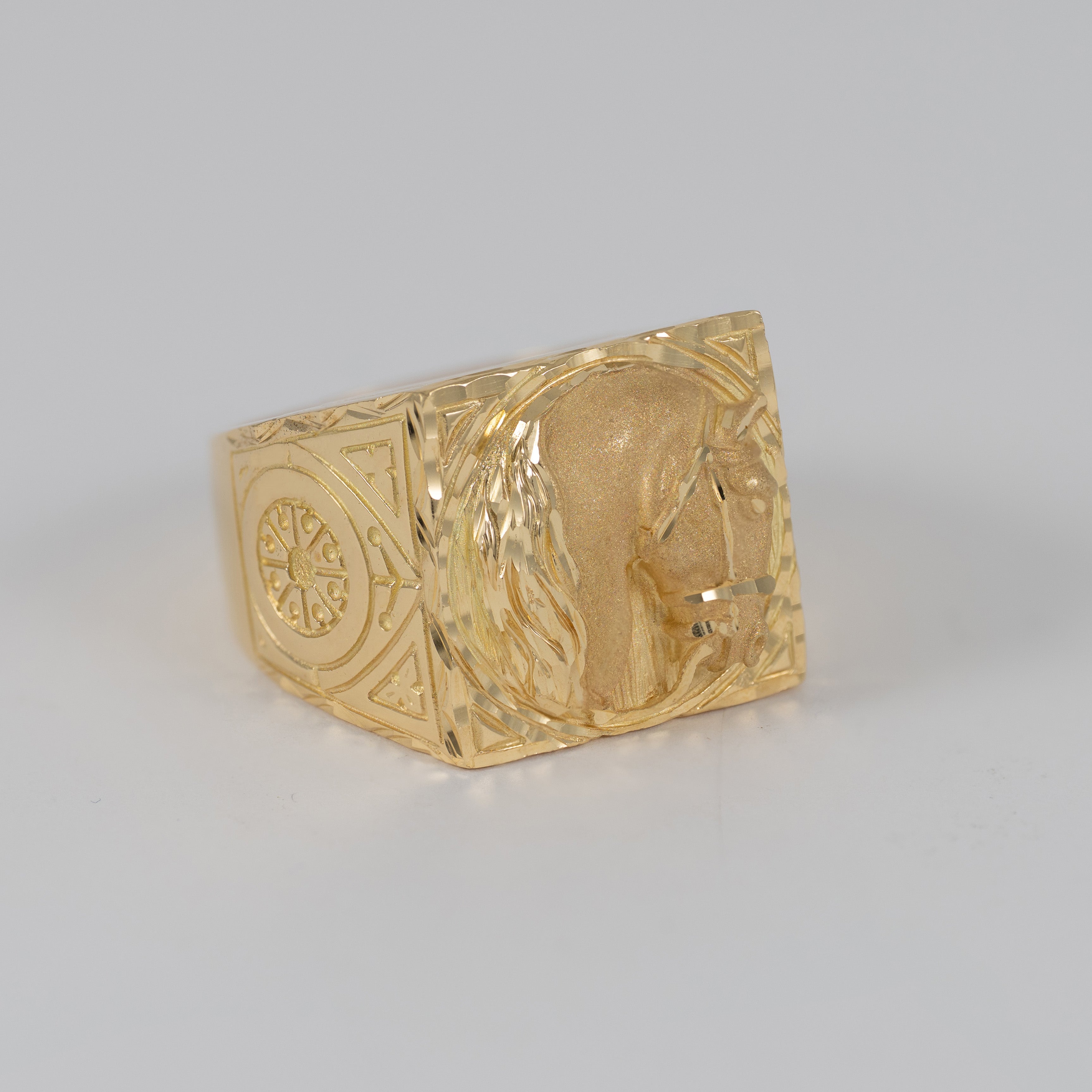 Anillo caballo de oro 18k 750