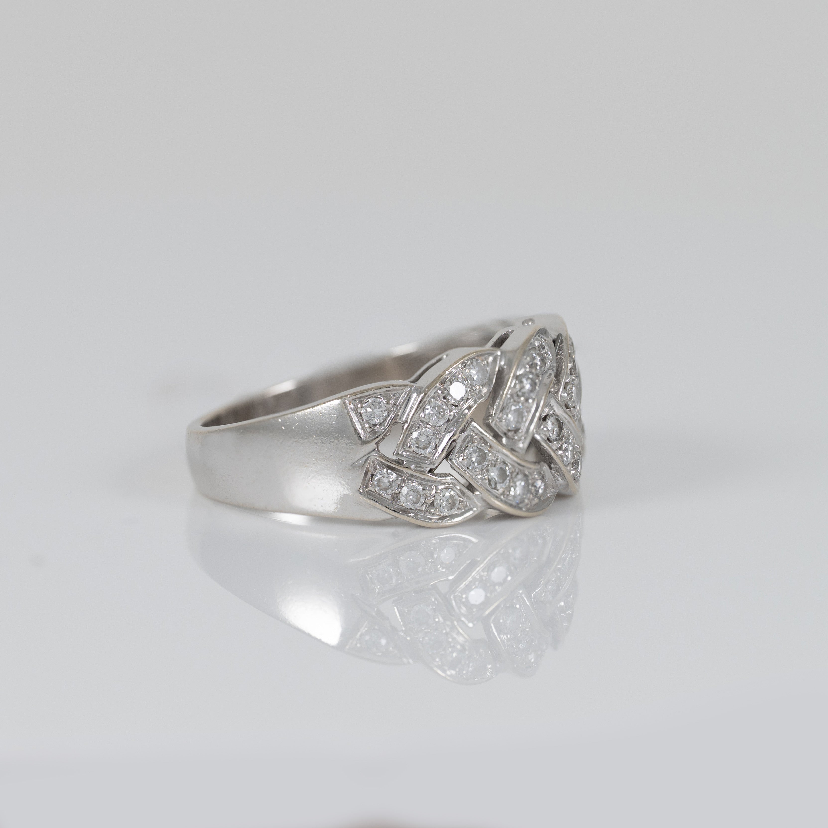 Anillo oro blanco 18k con brillantes