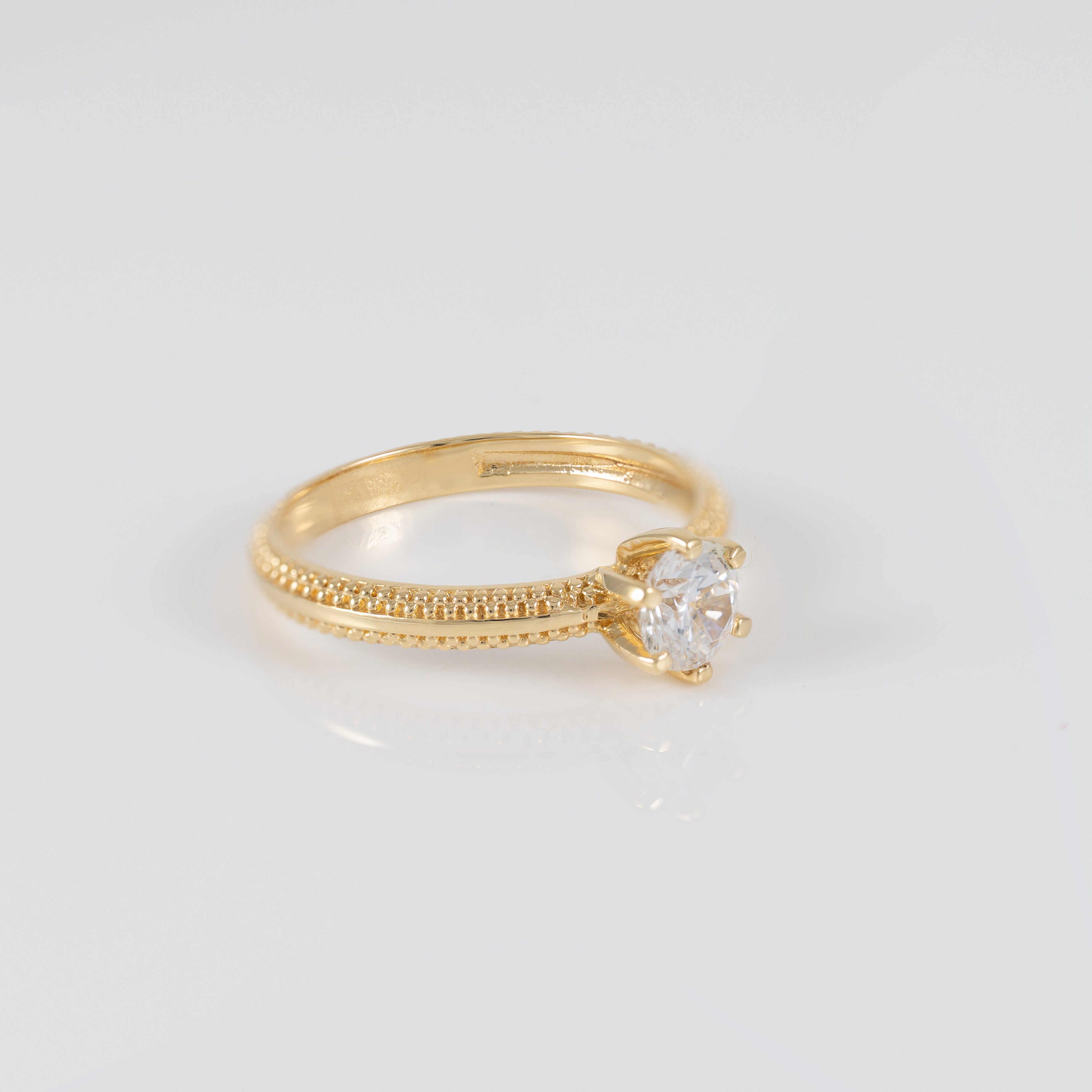 Anillo de oro 18k 750