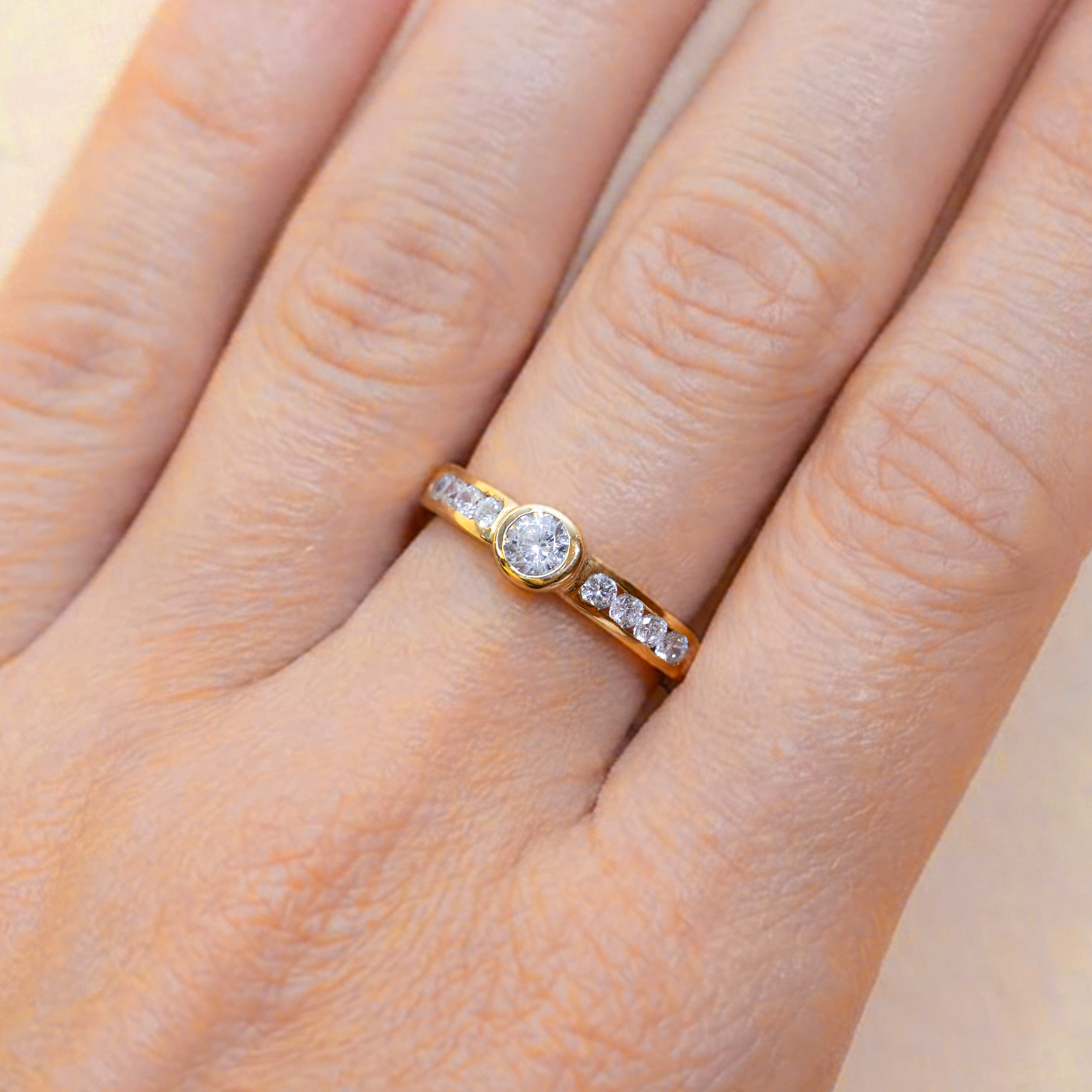 Anillo de oro 18k 750