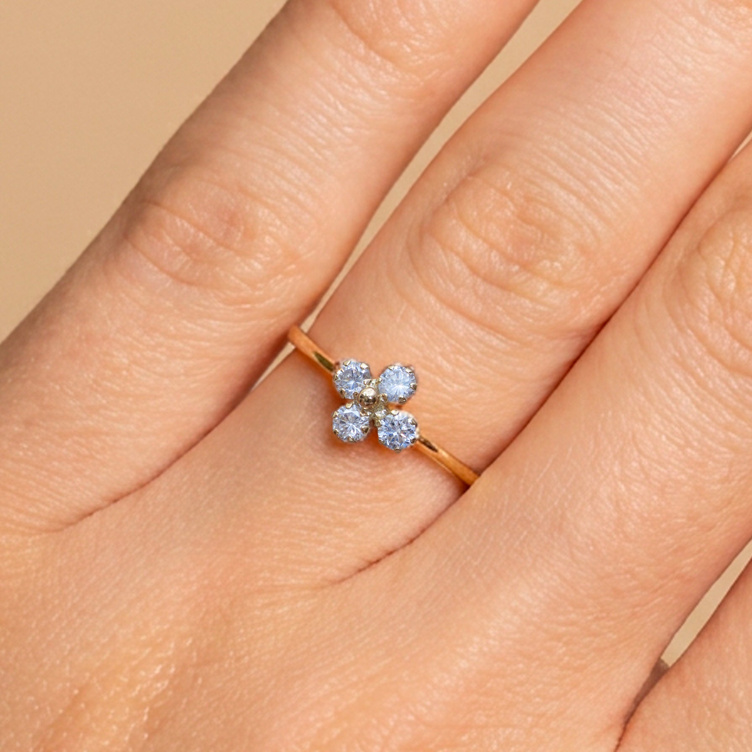 Anillo de oro 18k 750