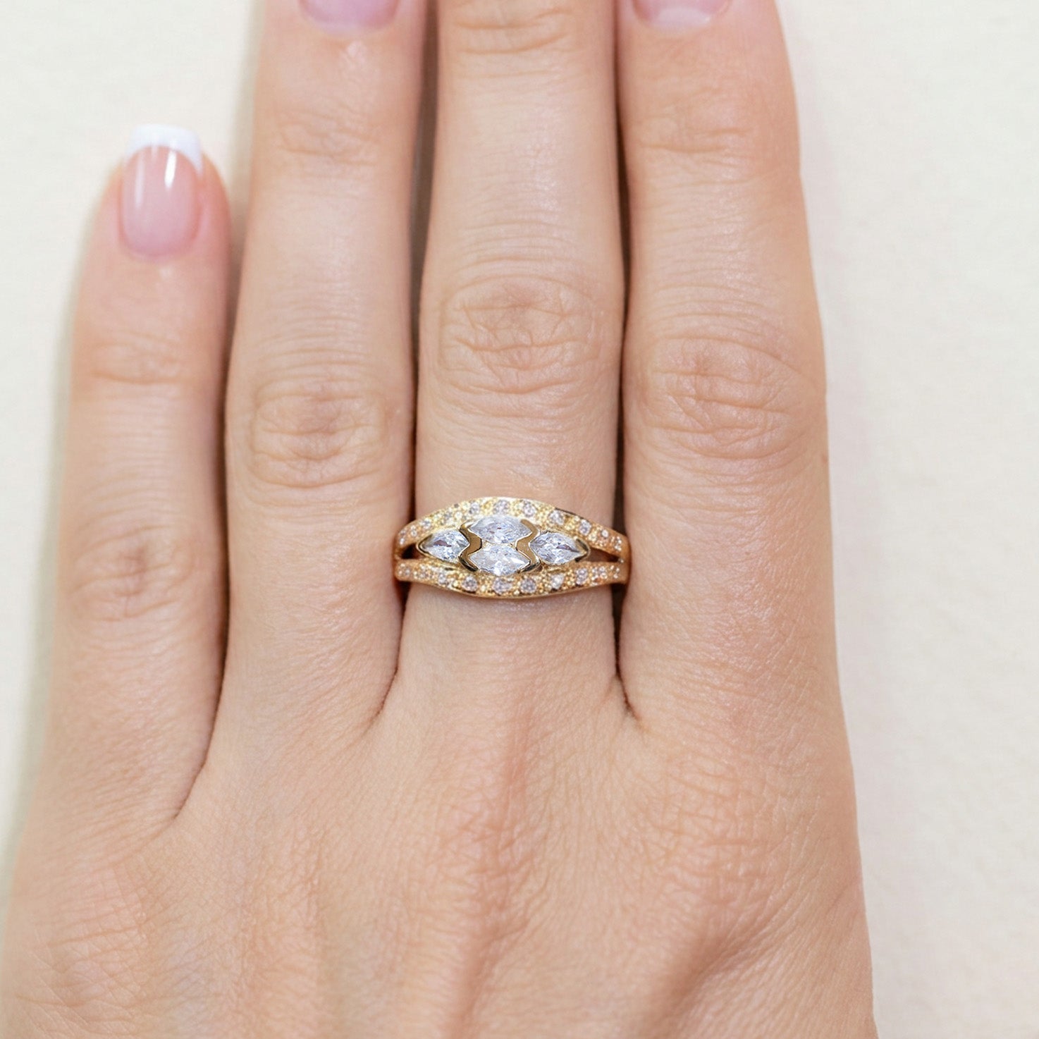 Anillo de oro 18k 750