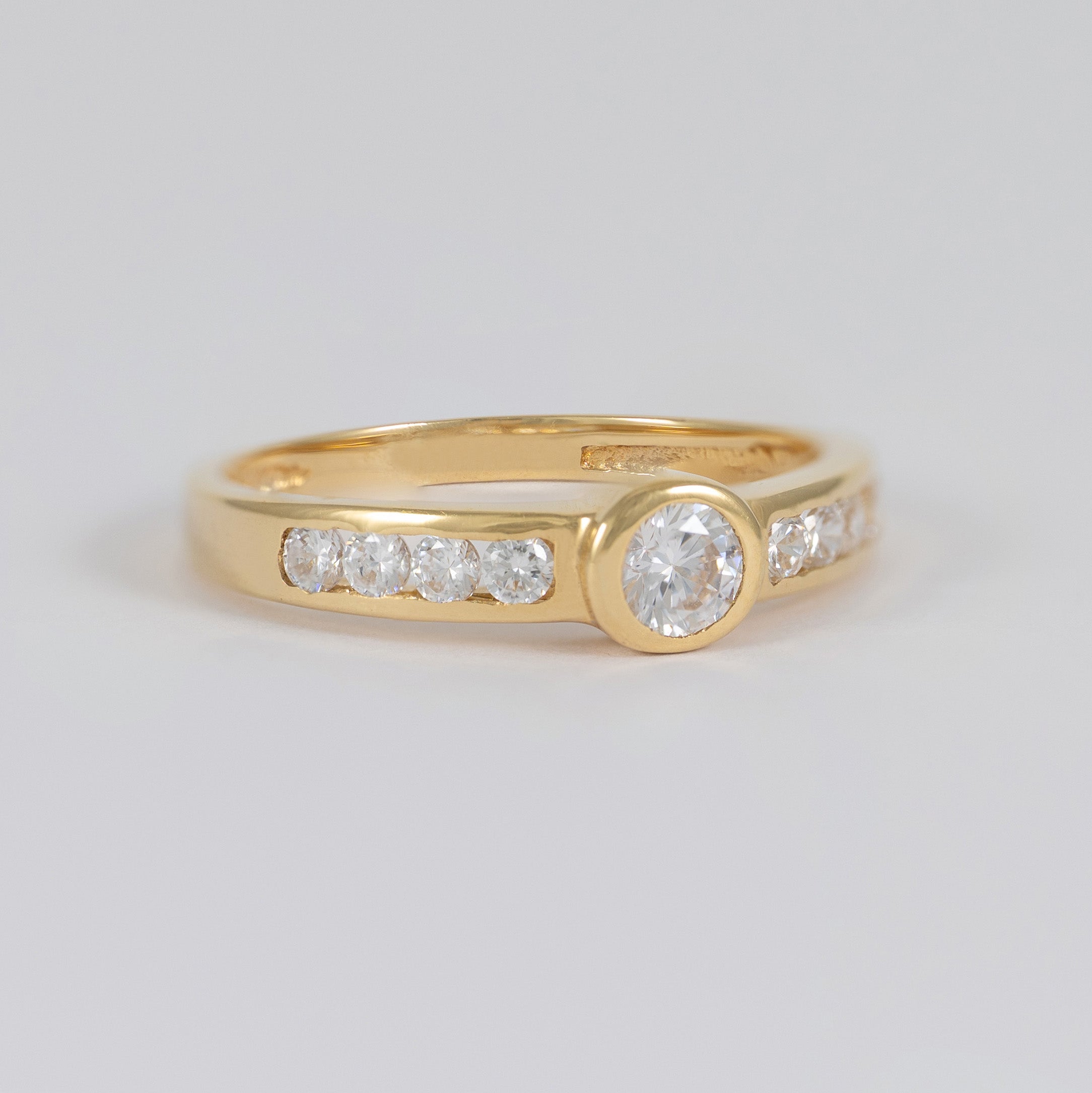 Anillo de oro 18k 750