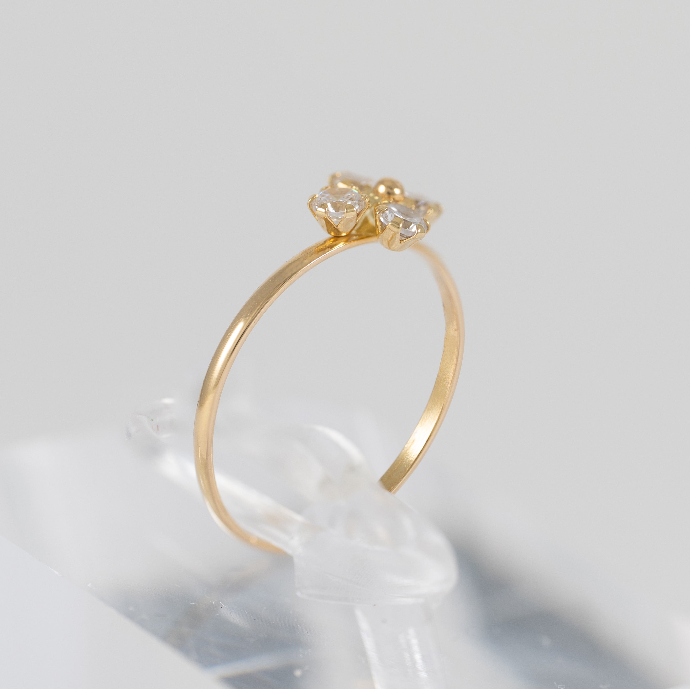 Anillo de oro 18k 750