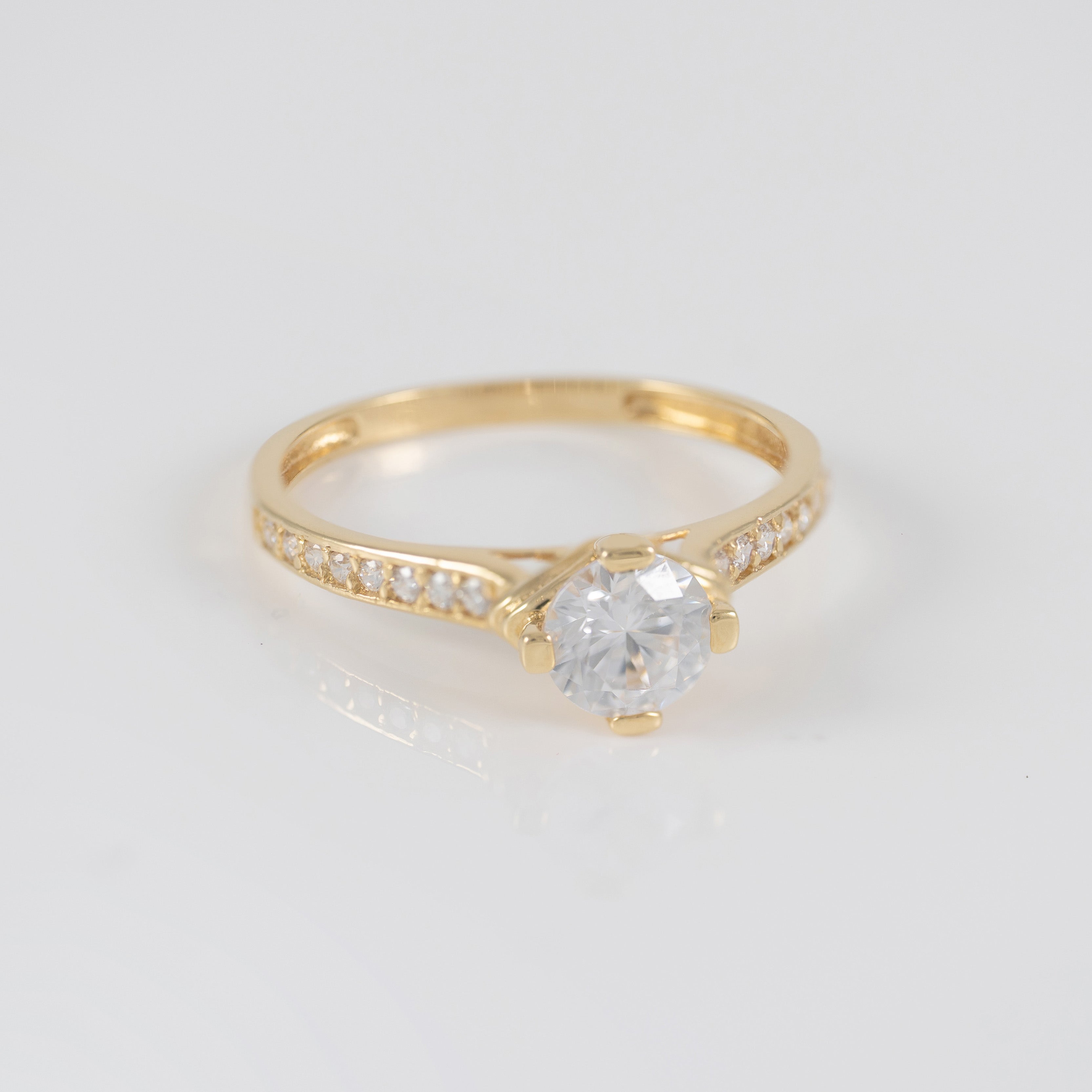 Anillo de oro 18k 750