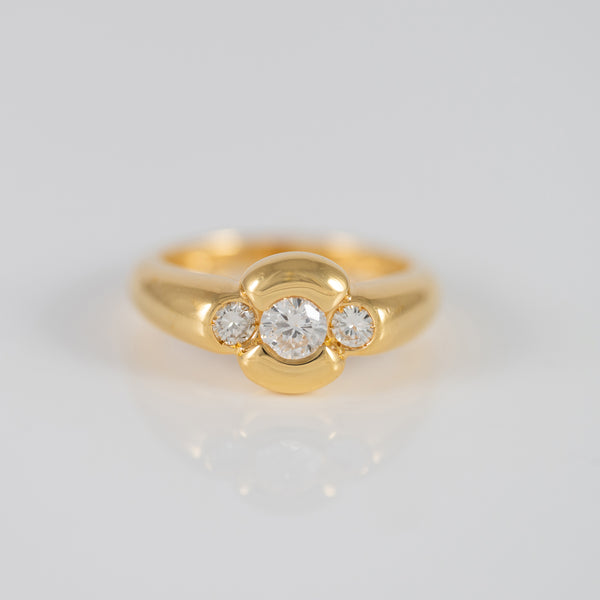 Anillo de oro amarillo 18k y brillantes