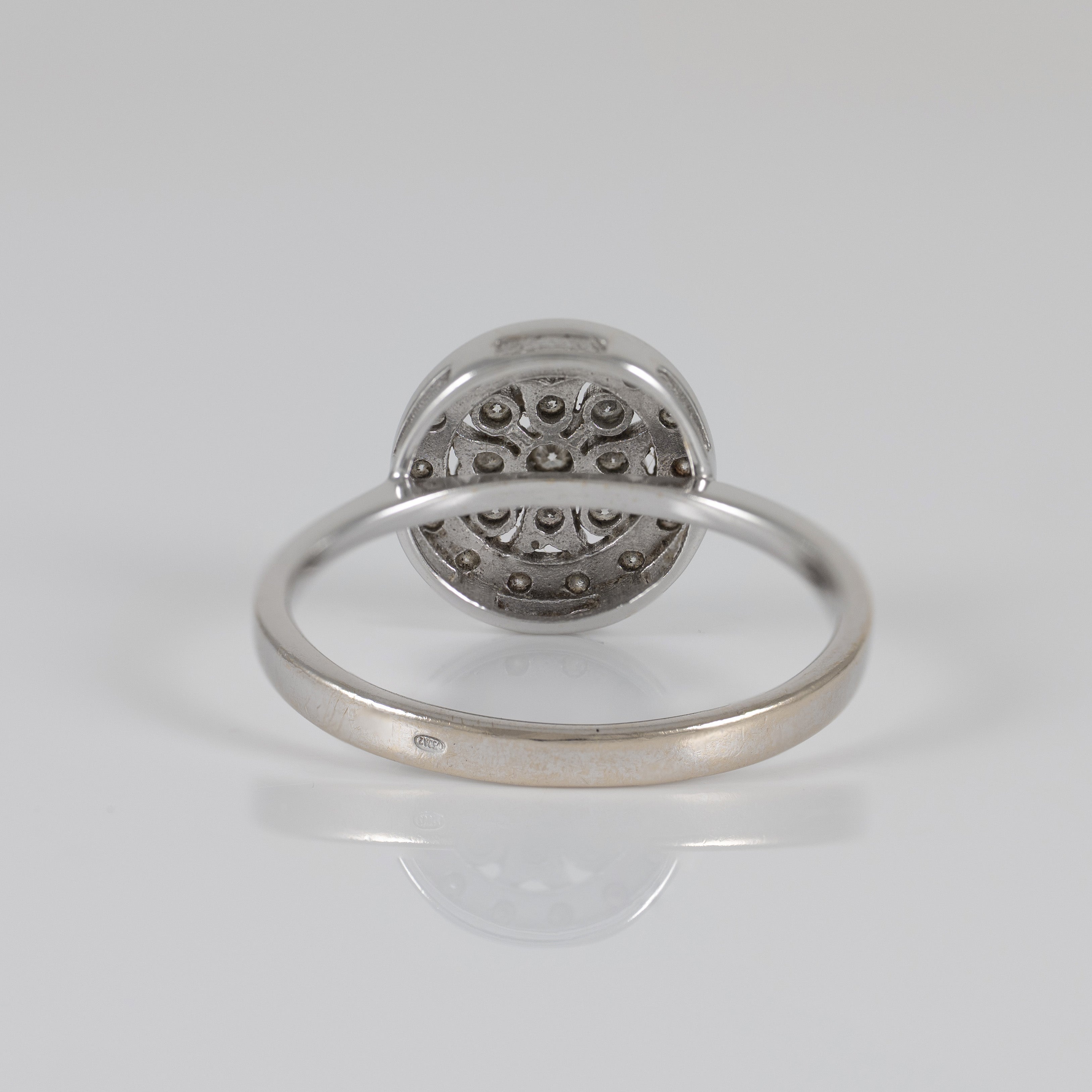 Anillo oro blanco 18k con diamantes