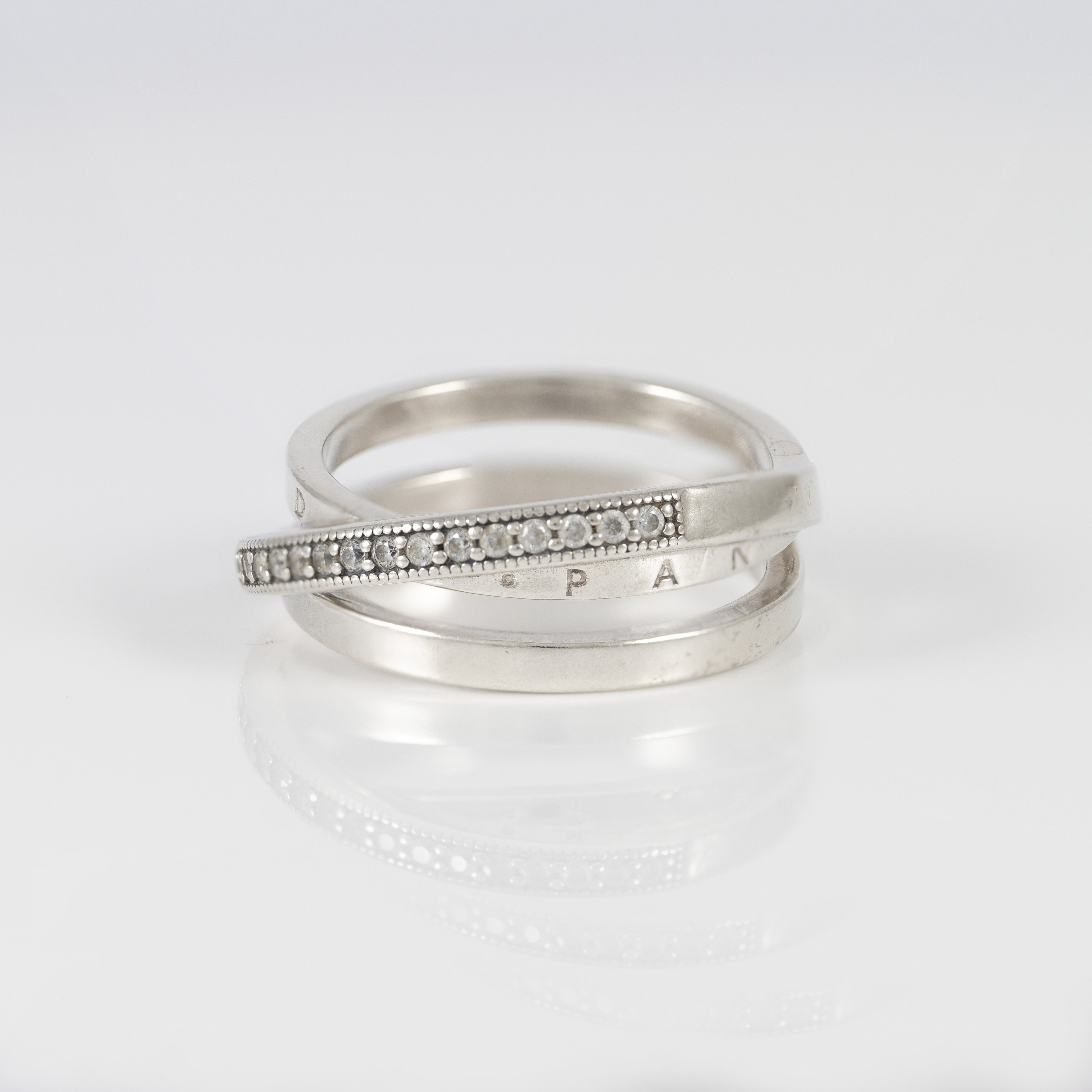 Anillo Pandora Cruzado Triple Alianza en Plata 925 Pavé