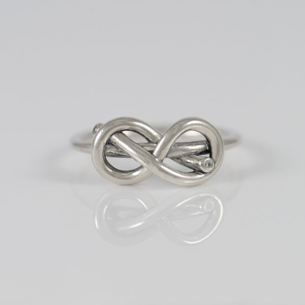 Anillo Pandora Nudo Infinito en Plata 925
