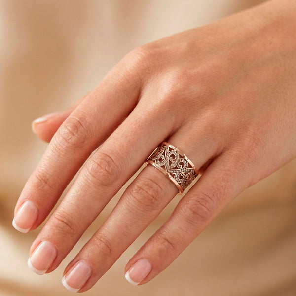 Anillo Thomas Sabó en Plata Vermeil Rosa con corazones pavé