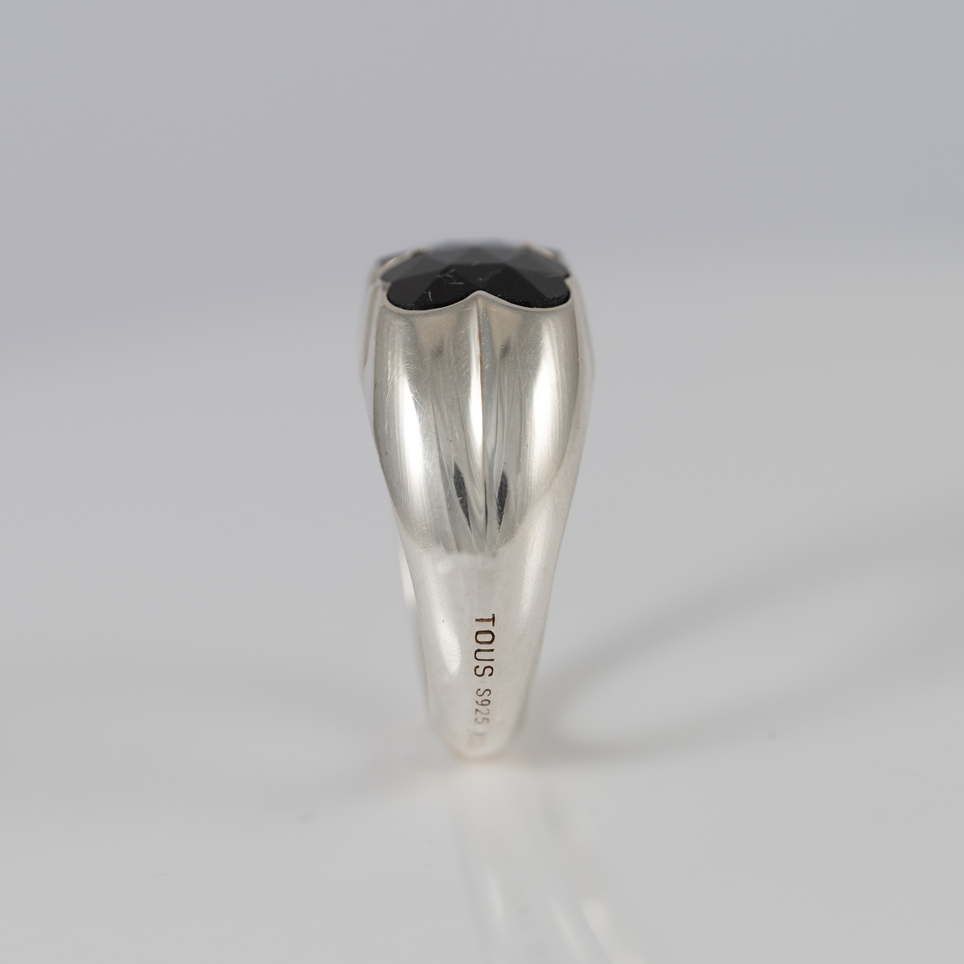 Anillo Tous de plata 925 y motivo oso en ónix Icon Color