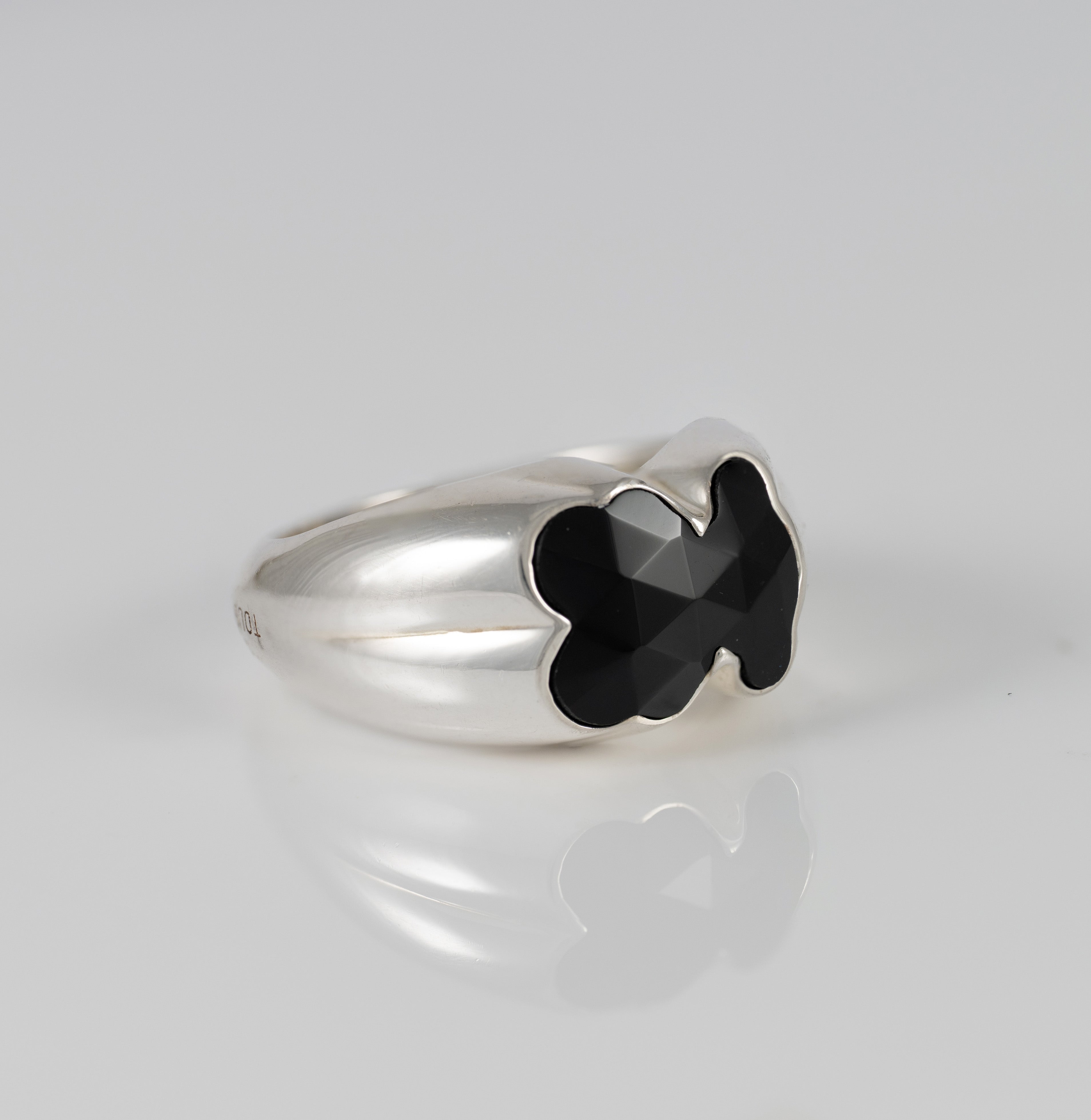 Anillo Tous de plata 925 y motivo oso en ónix Icon Color