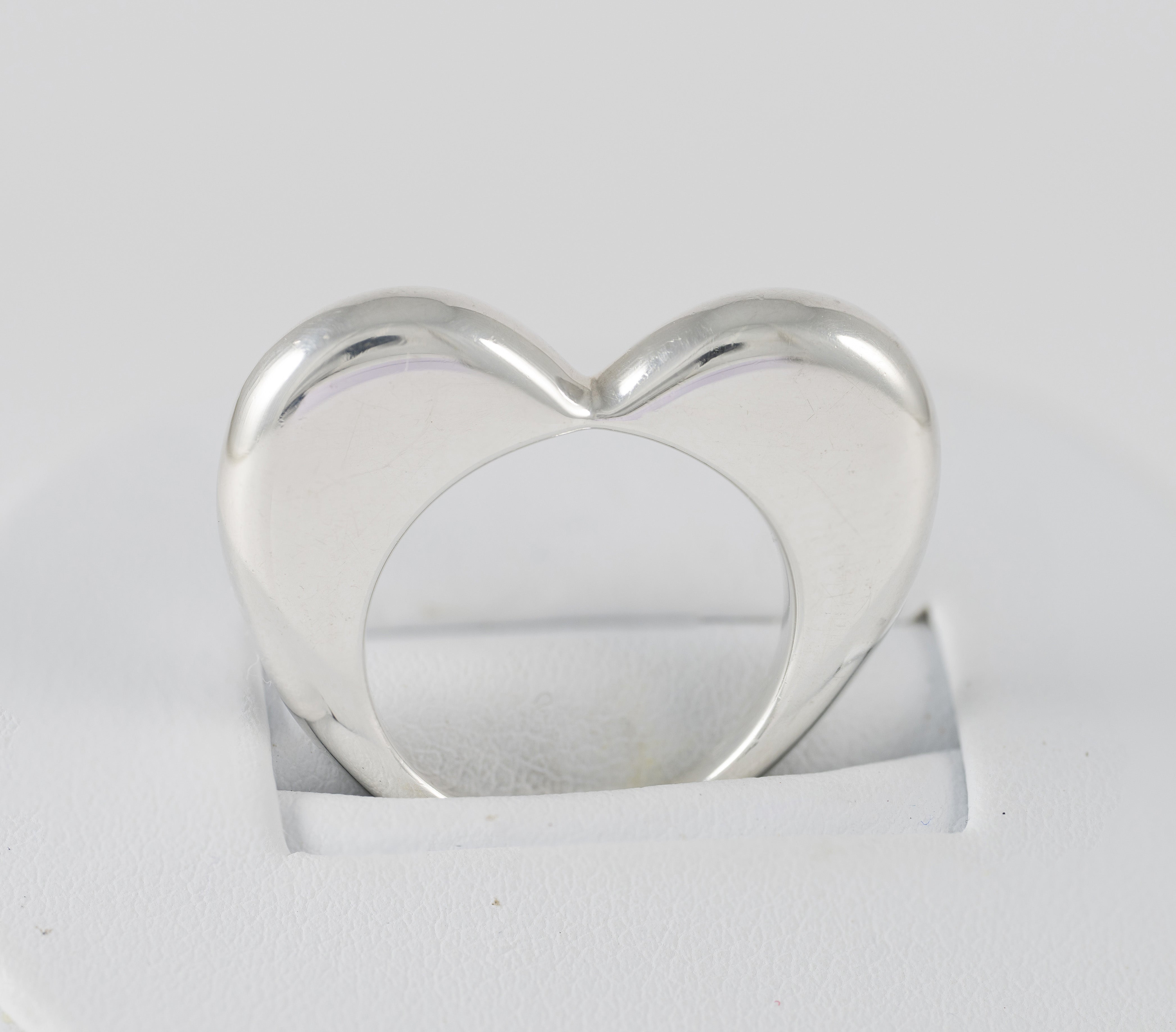 Anillo Tous de plata 925 New Sweet Dolls forma Corazón