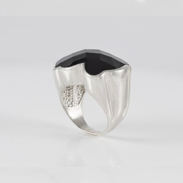 Anillo Tous en Plata 925 y ónix facetado oso Color
