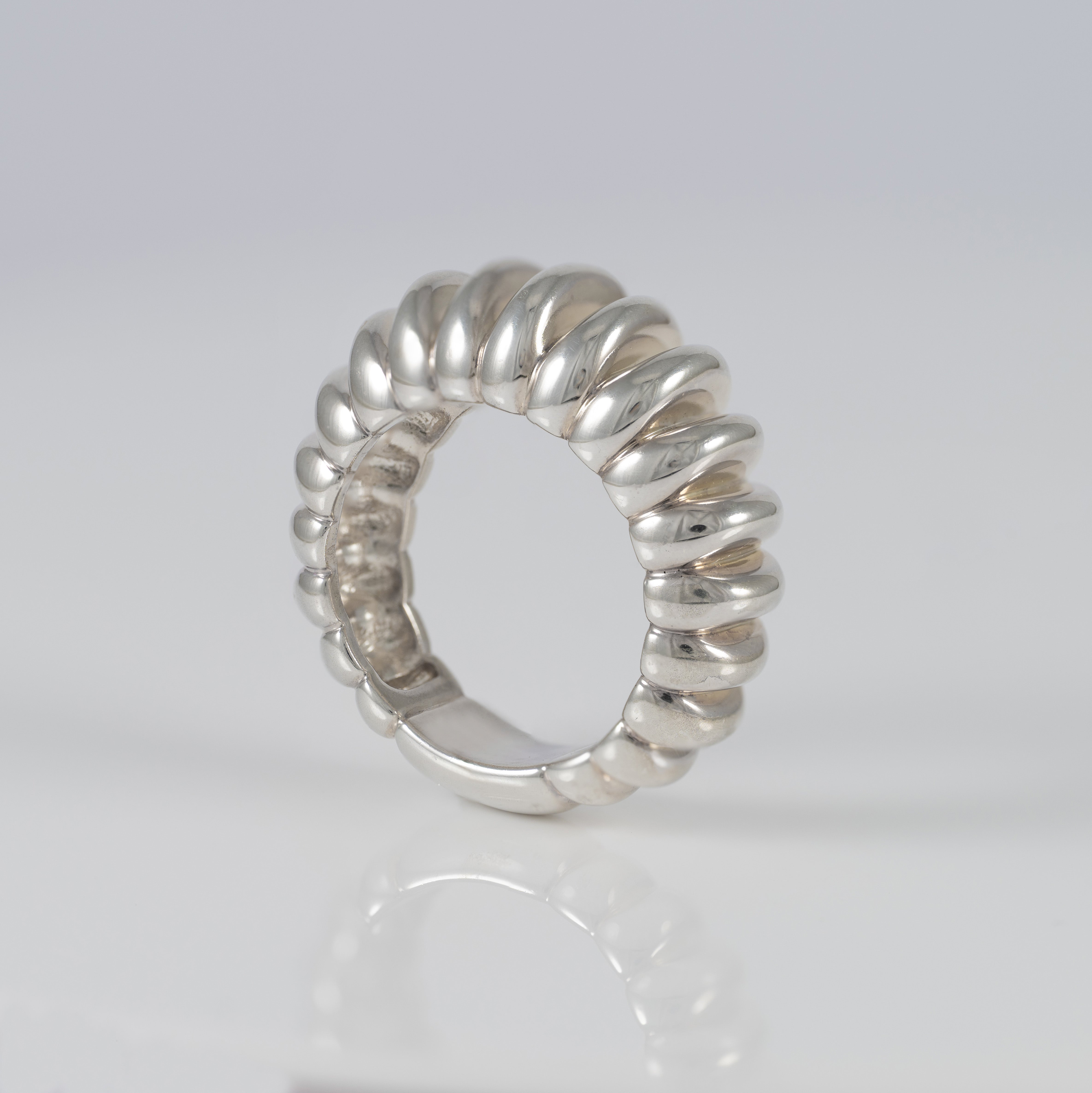 Anillo Tous en Plata 925 Virtual Garden con forma de oruga