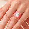 Anillo Tous de Resina rosa y Nácar motivo oso