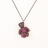 Cadena con colgante Teddy Bear 3D de plata pavonada con zafiros rosa