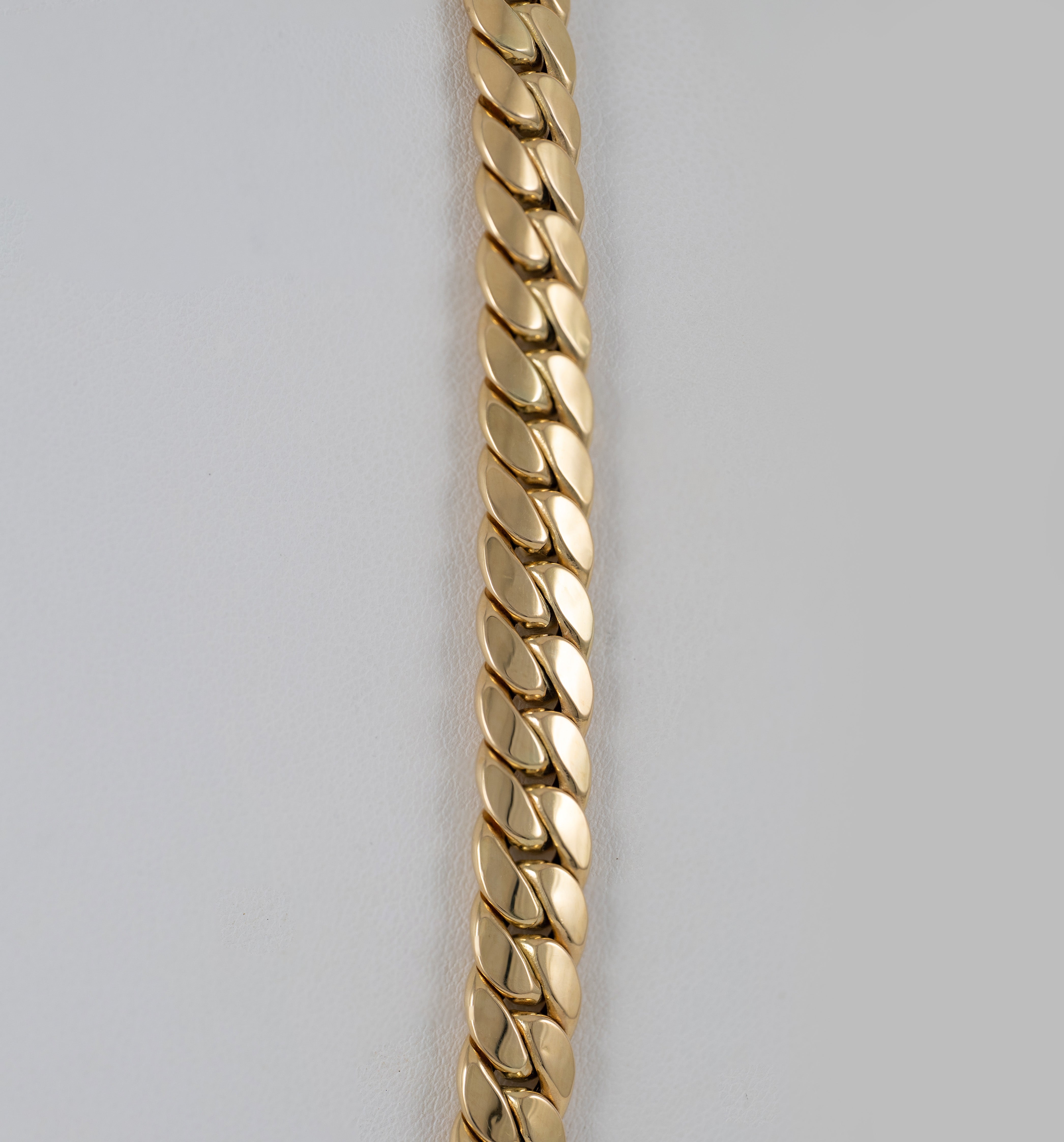 Cadena barbada cubana oro 18k 750 60cm