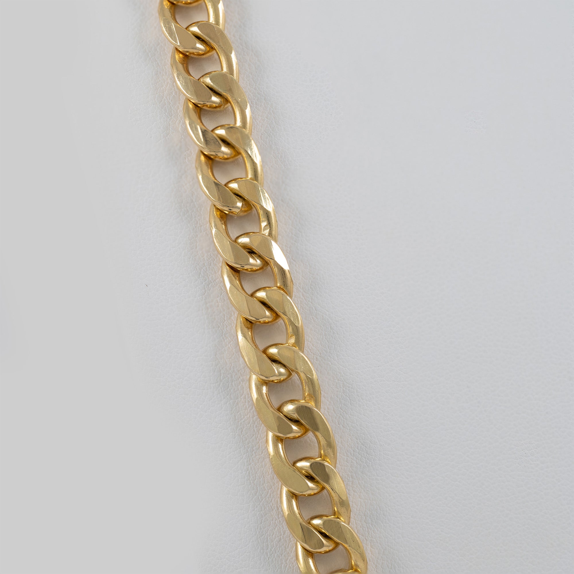 Cadena barbada oro 18k 750 66cm