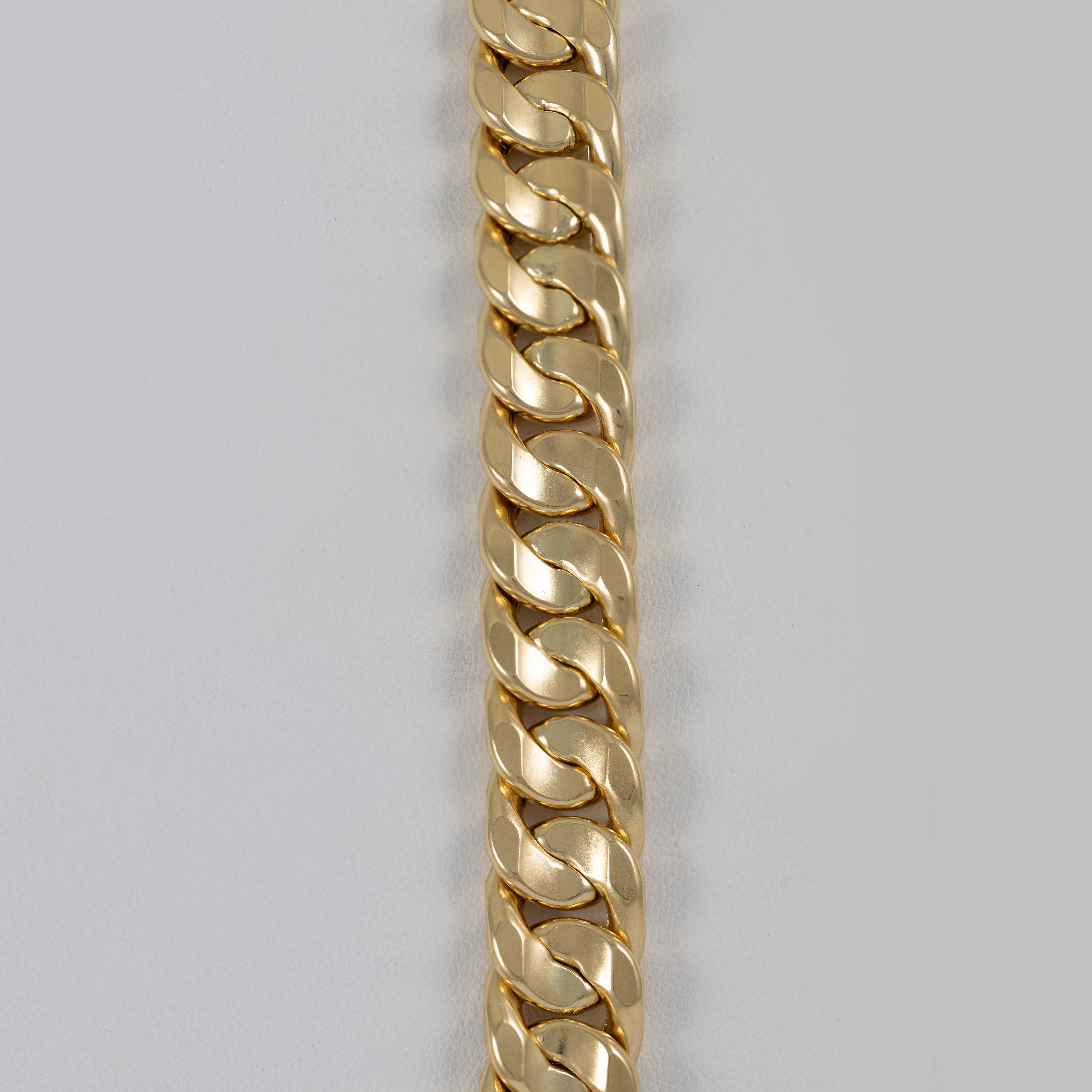 Cadena barbada oro 18k 750 60cm